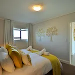 Waters Edge Luxury Apartments