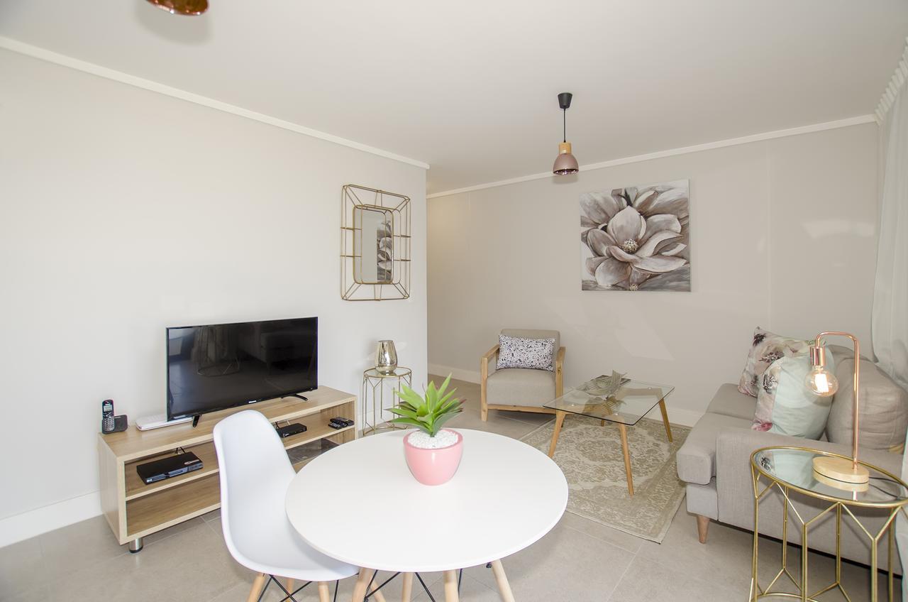 Waters Edge Luxury Apartment *