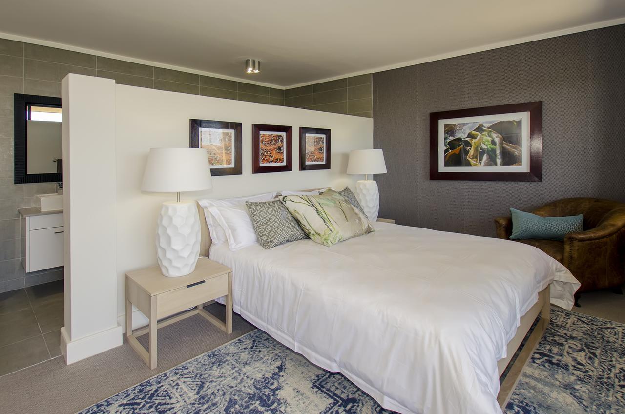 Waters Edge Luxury Apartment *