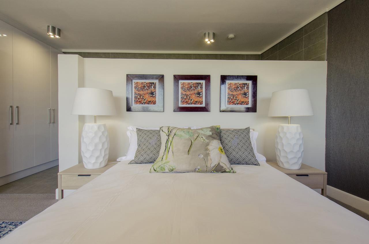 Waters Edge Luxury