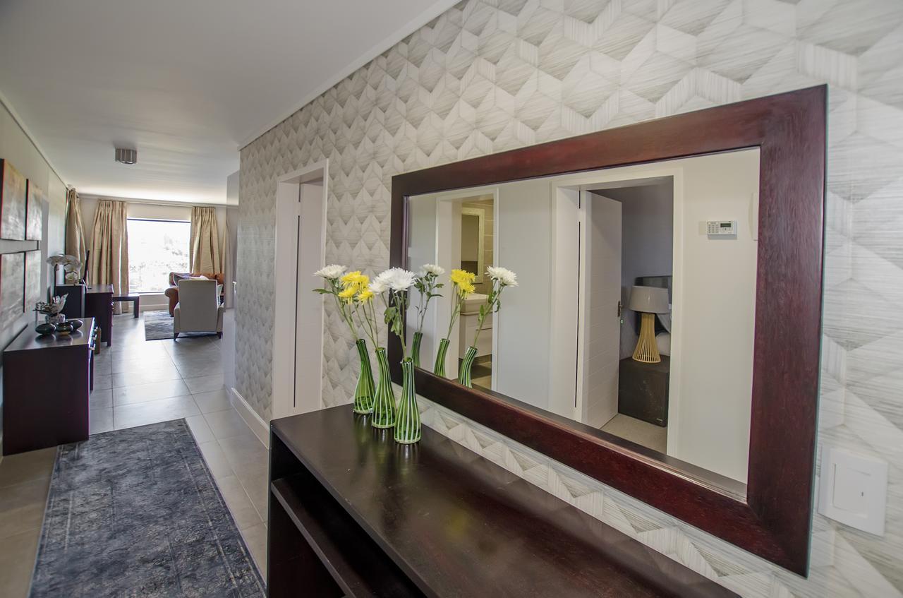 Apartment Waters Edge Luxury