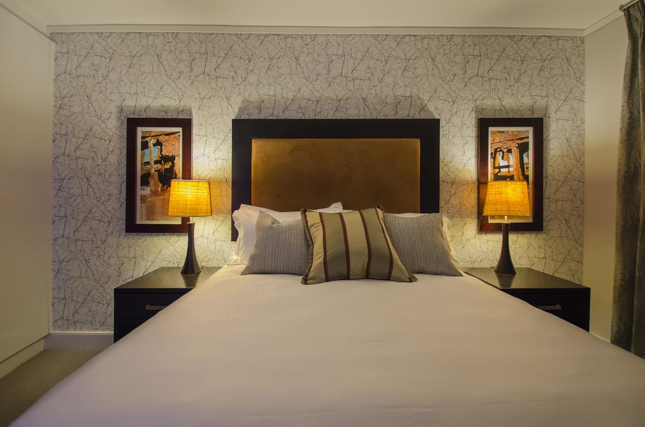 Apartment Waters Edge Luxury