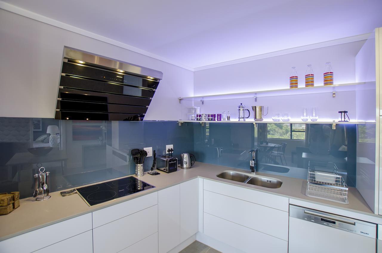 Apartment Waters Edge Luxury