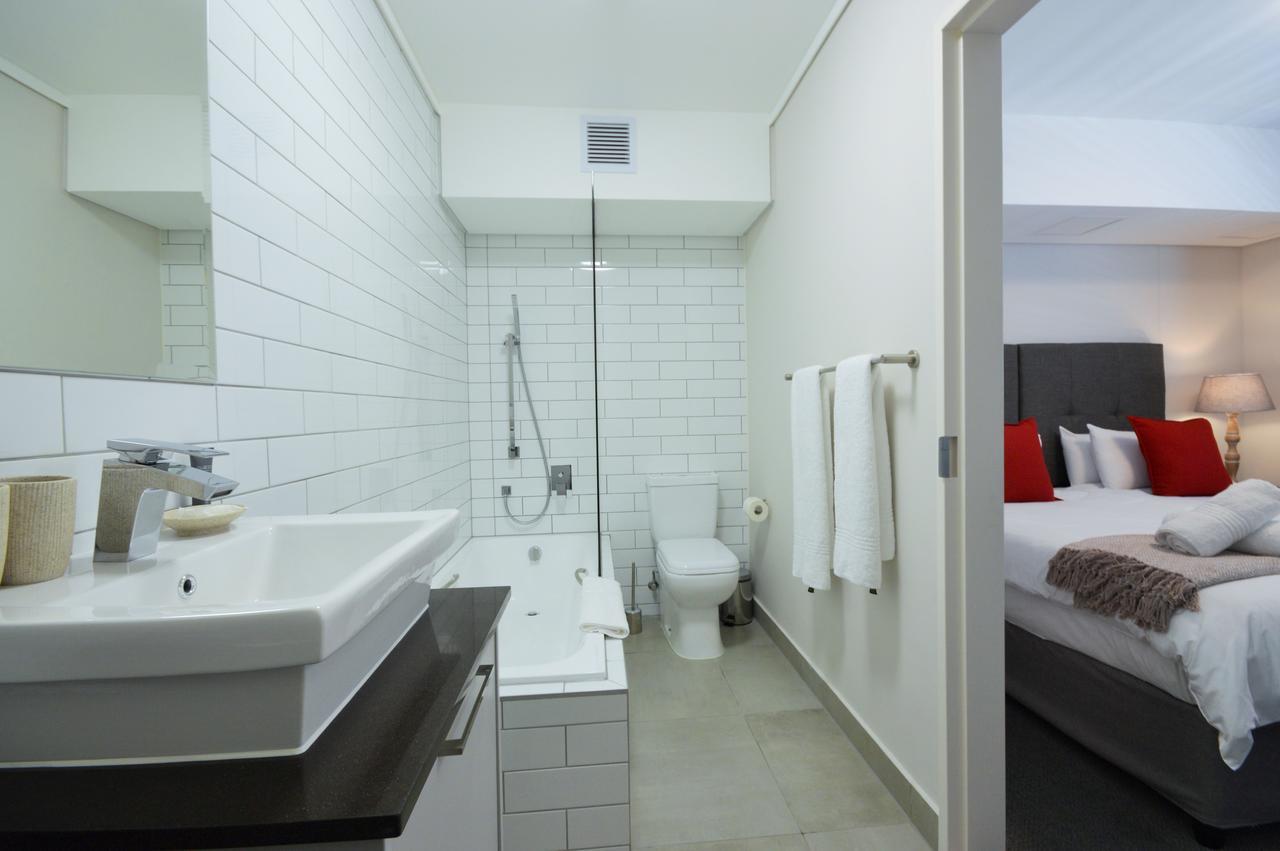 Apartment Waters Edge Luxury