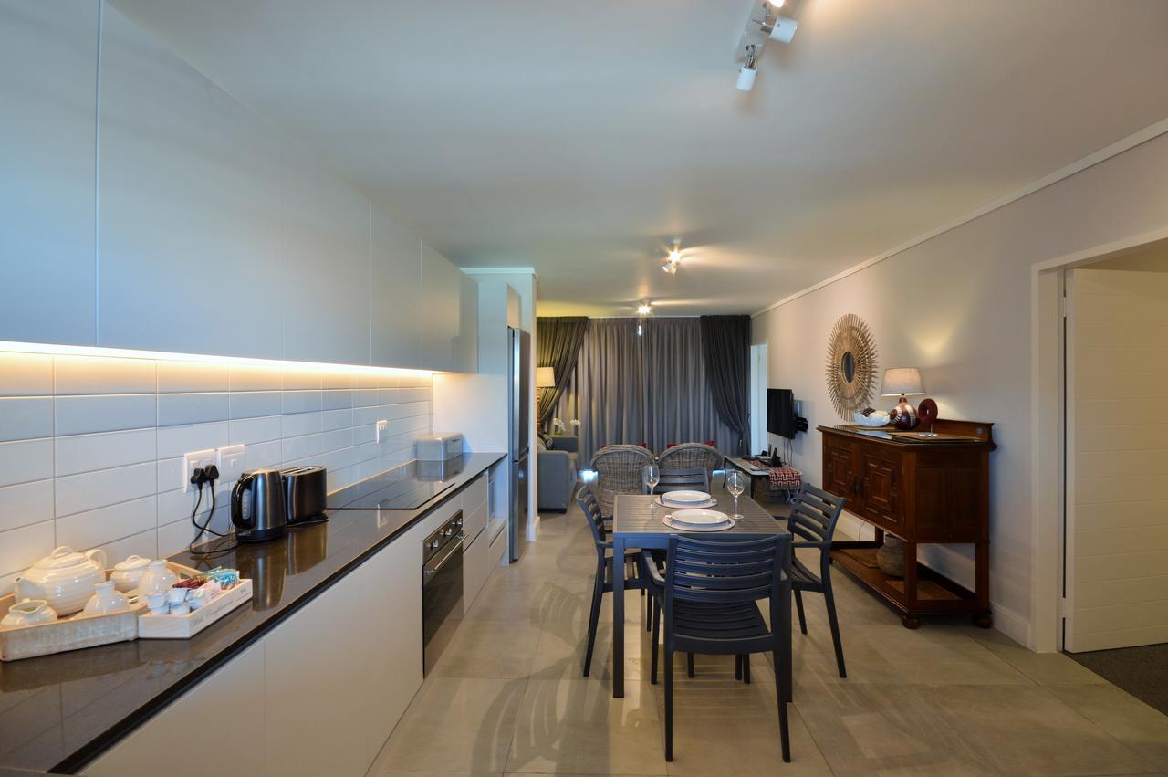 Waters Edge Luxury * Cape Town